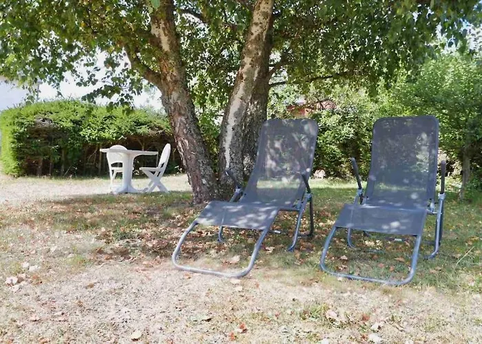 Petit De Montagne Avec Espace Exterieur דירה *