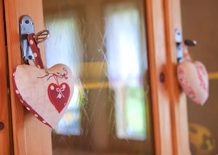 Petit De Montagne Avec Espace Exterieur דירה לבארוש