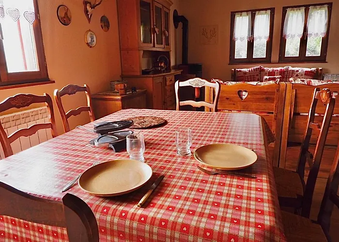 דירה Petit De Montagne Avec Espace Exterieur לבארוש