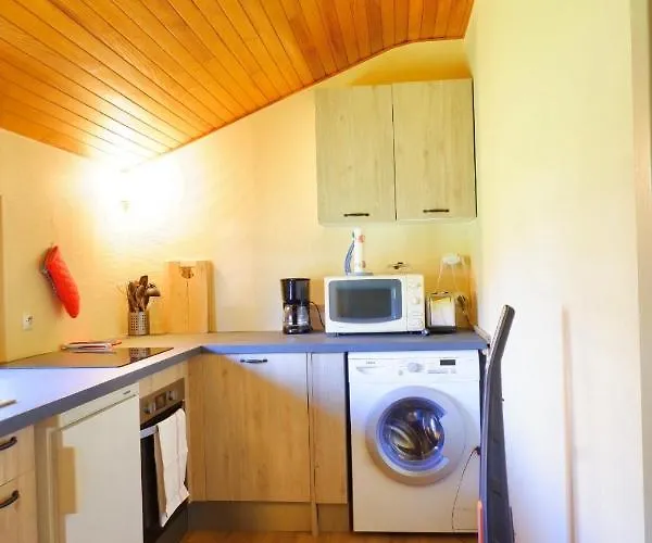 Petit De Montagne Avec Espace Exterieur דירה